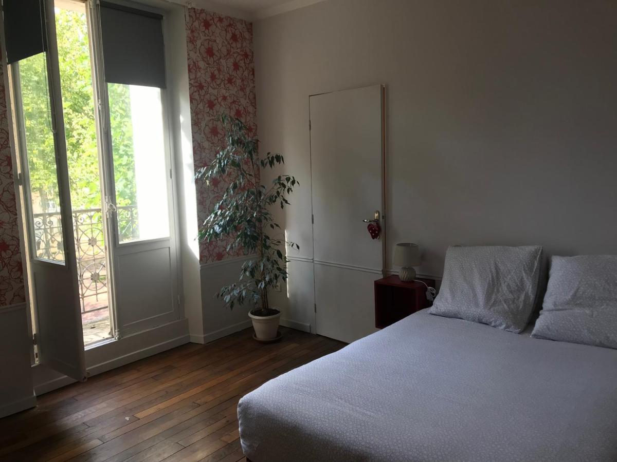 Châlons-en-Champagne Un Jardin Dans La Ville B&B 외부 사진